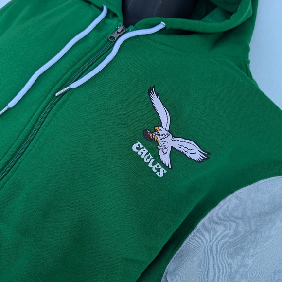 Philadelphia Eagles Zip-Up Hoodie - Multiple Sizes - Picture 3 of 9